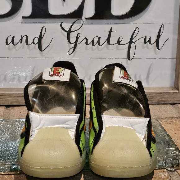 Adidas The Simpsons x Superstar 'Squishee' Mens Sz 4 | Wmns 5 #H05789 - Picture 2 of 10